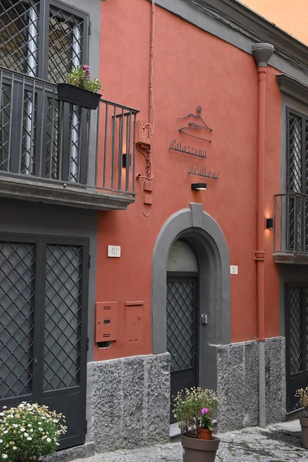 B&B Palazzina Avallone Napoli Bagian luar foto
